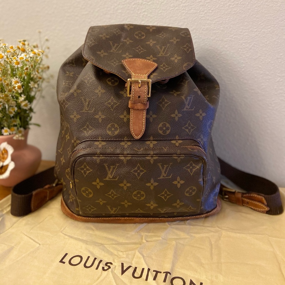 ♥️ LOUIS VUITTON Montsouris GM Backpack 💯 AUTH